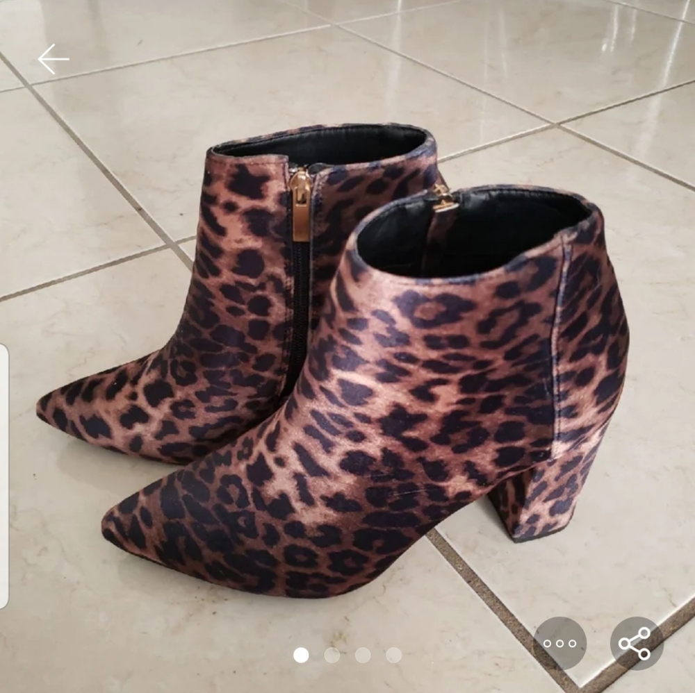 Charlotte russe boots